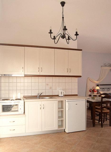 Island House Mare Apartment Милопотас Екстериор снимка